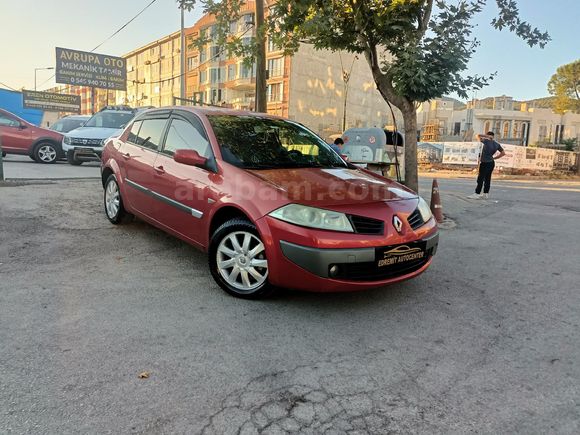 EDREMİT AUTOCENTERDAN 2007 MEGANE 1.5DCİ EXPRESSİON KARTA12TAKST