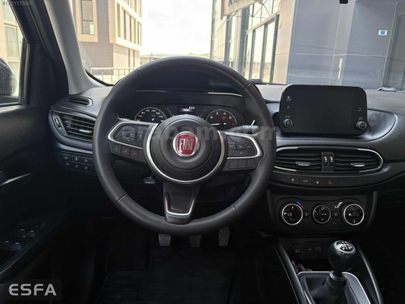 ESFA AUTO'DAN 2024 EGEA 1.4 URBAN HATASIZ BOYASIZ SERVİS BAKIMLI