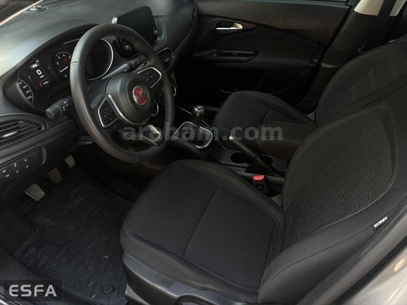 ESFA AUTO'DAN 2024 EGEA 1.4 URBAN HATASIZ BOYASIZ SERVİS BAKIMLI