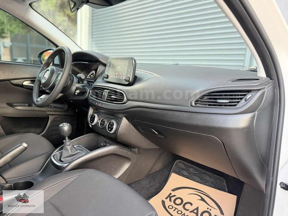 KOCAÖZ'DEN HATASIZ 2025 EGEA 1.4 URBAN GRSLİ 10 BİNDE