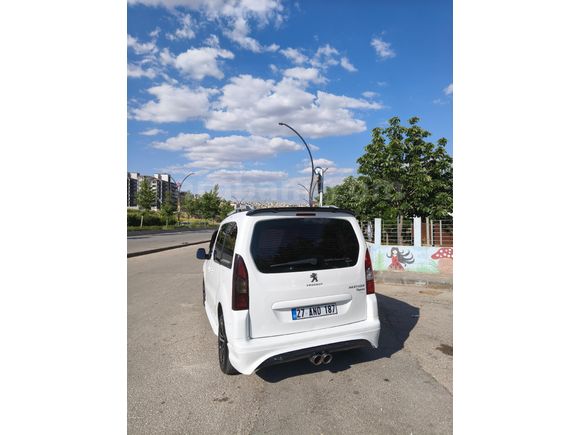Sahibinden Peugeot Partner 1.6 HDI Active 2014 Model