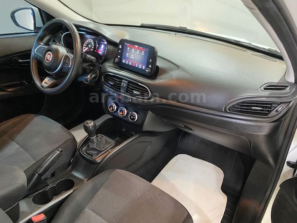 otomobil Fiat Egea 1.3 MultiJet II Easy Plus