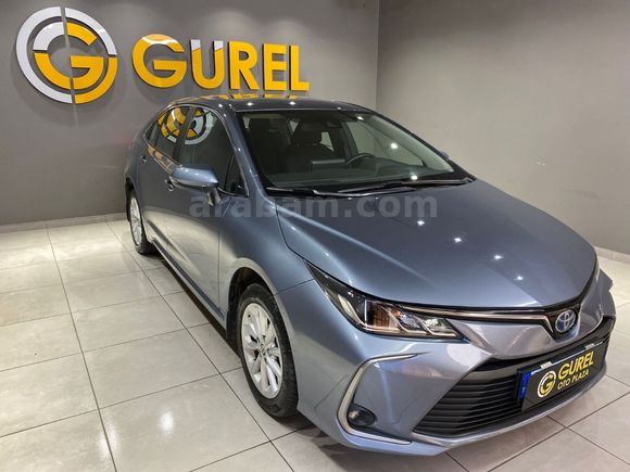 otomobil Toyota Corolla 1.8 Hybrid Dream e-CVT