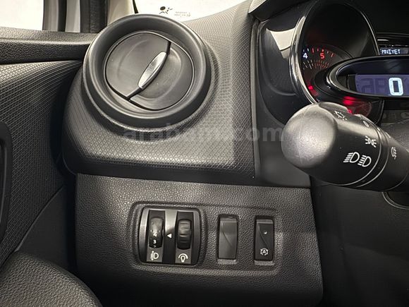 Renault Yetkili Bayi Günerlerden Clio 