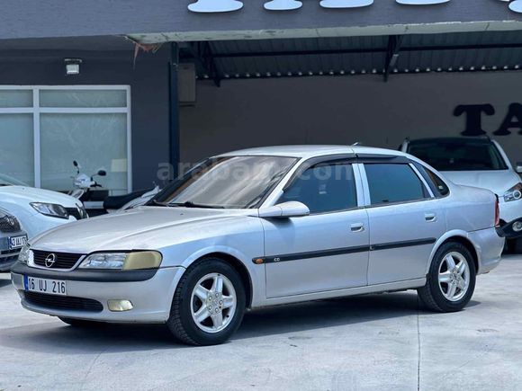 Sahibinden Opel Vectra 2.0 CD 1996 Model 