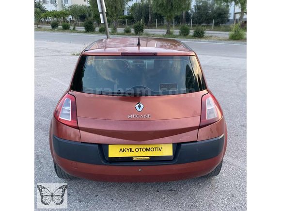 2006 MODEL İLK SAHİBİNDEN ALINMA BAKIMLI MEGAN 1.4 AUTHENTİGUE