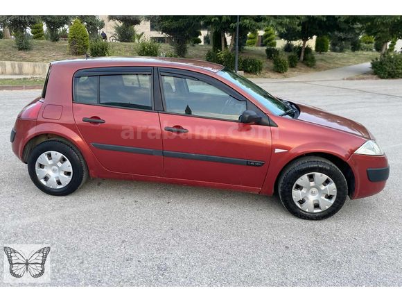 2006 MODEL İLK SAHİBİNDEN ALINMA BAKIMLI MEGAN 1.4 AUTHENTİGUE