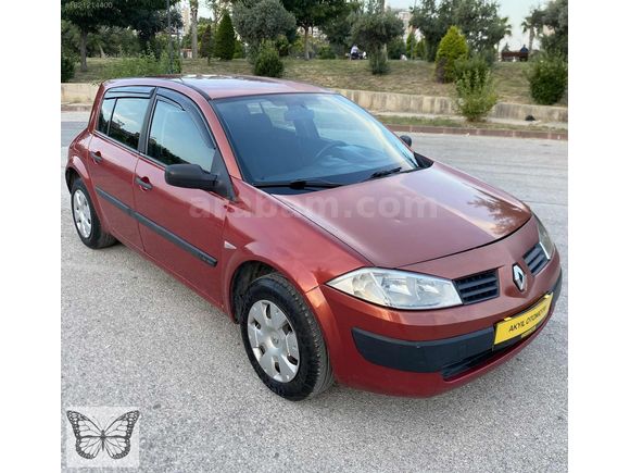 2006 MODEL İLK SAHİBİNDEN ALINMA BAKIMLI MEGAN 1.4 AUTHENTİGUE