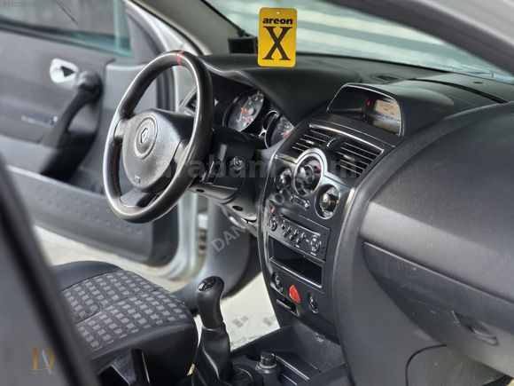 DANIŞ MOTORS'TAN 2008 MEGANE II // 215.OOO KM // HATASIZ