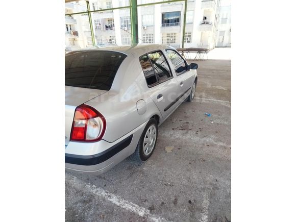 Sahibinden Renault Clio 1.4 Authentique 2006 Model