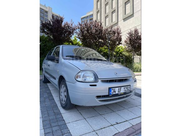 Sahibinden 2001 Model Klimalı 1.4 Benzin Lpg Clio