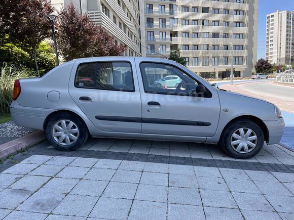Sahibinden 2001 Model Klimalı 1.4 Benzin Lpg Clio