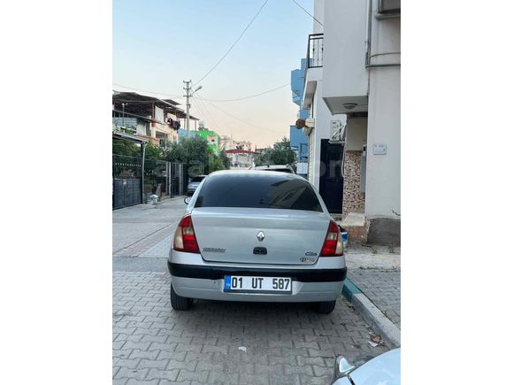 Sahibinden Renault Clio 1.4 Authentique 2004 Model  252.000 km Gri (Gümüş)
