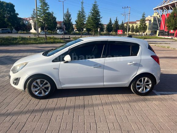 Sahibinden 2014 Opel Corsa Bakımlı Temiz Araç