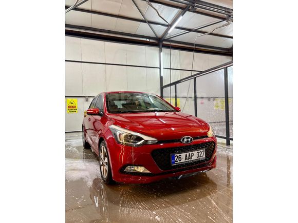 Sahibinden Hyundai i20 1.4 CRDi Style 2015 Model