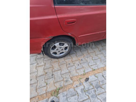 Sahibinden Hyundai Accent 1.5 1.5i GLS 2000 Model