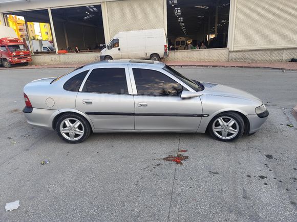 Sahibinden Opel Vectra 2.0 CD 1997 Model