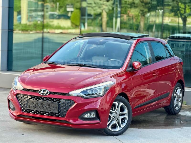 Sahibinden Hyundai i20 1.4 MPI Elite Smart 2018 Model Tokat 39.750 km Kırmızı
