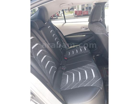 Sahibinden Toyota Corolla 1.5 Flame X-Pack 2023 Model