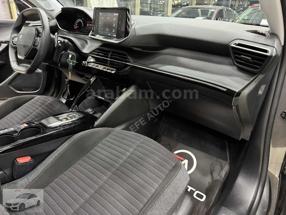 EFE * 38 BİNDE CAMTAVANLI *2023ÇIKIŞ PEUGEOT 2008 DİZEL E-TOOGLE