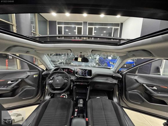 EFE * 38 BİNDE CAMTAVANLI *2023ÇIKIŞ PEUGEOT 2008 DİZEL E-TOOGLE
