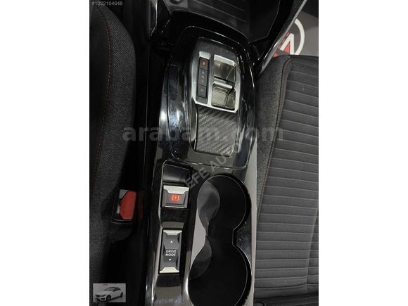 EFE * 38 BİNDE CAMTAVANLI *2023ÇIKIŞ PEUGEOT 2008 DİZEL E-TOOGLE