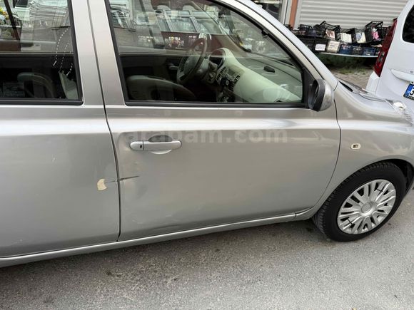 Sahibinden Nissan Micra 1.2 Tekna 2004 Model
Araç için son fiyat lütfen ona  göre  iletişime geçiniz .