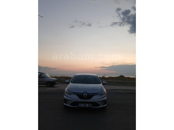 Sahibinden Renault Megane 1.3 TCe Touch 2024 Model