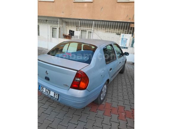 Sahibinden Renault Clio 1.4 RNA 2000 Model Ankara