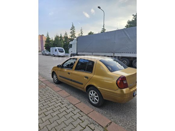 Sahibinden Renault Clio 1.4 RNA 2001 Model