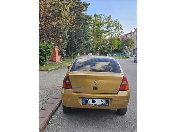 Sahibinden Renault Clio 1.4 RNA 2001 Model