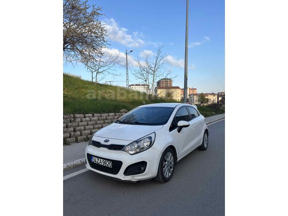 Sahibinden Kia Rio 1.4 CRDi Fancy 2012 Model 