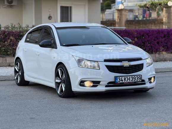 2013 MODEL 1,6 SPORT OTOMATİK 79,BİN KM EXTRALI KART GÇRLİ