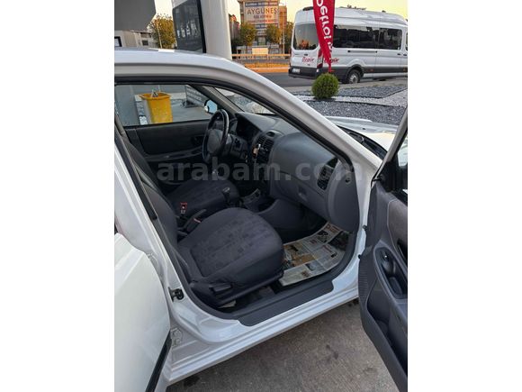 Sahibinden Hyundai Accent 1.3 Admire 2004 Model 
