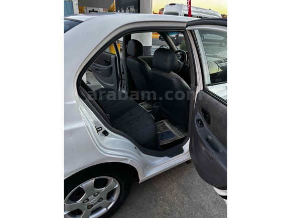 Sahibinden Hyundai Accent 1.3 Admire 2004 Model 