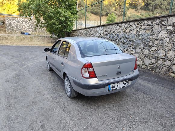 Sahibinden Renault Clio 1.4 Alize 2005 Model