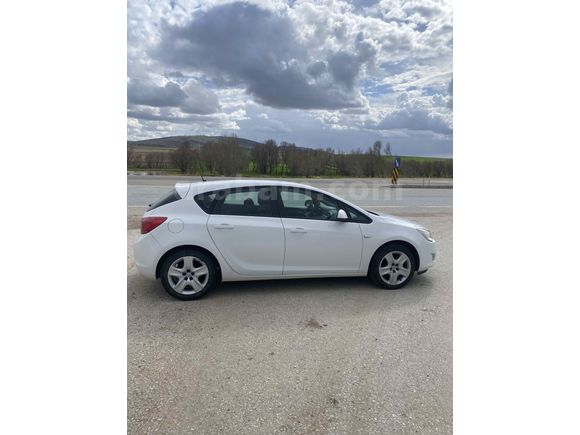 Sahibinden Opel Astra 1.6 Enjoy 2012 Model 