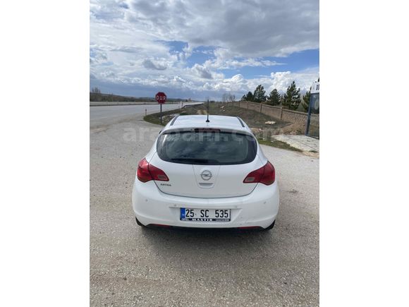 Sahibinden Opel Astra 1.6 Enjoy 2012 Model 