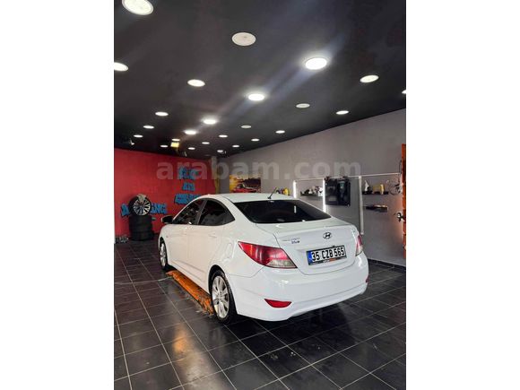 Sahibinden Hyundai Accent Blue 1.6 CRDI Mode Plus 2017 Model 