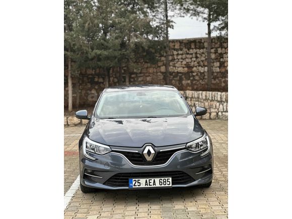 Sahibinden Renault Megane 1.3 TCe Touch 2024 Model 
