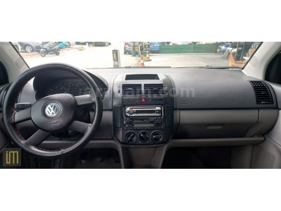 2004 Volkswagen Polo