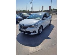 İLK SAHİBİNDEN HATASIZ BOYASIZ Renault Taliant 1.0 T Joy 2022 Model