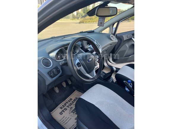 SON FİYAT !! Ford Fiesta 1.4 Titanium 2009 Model 