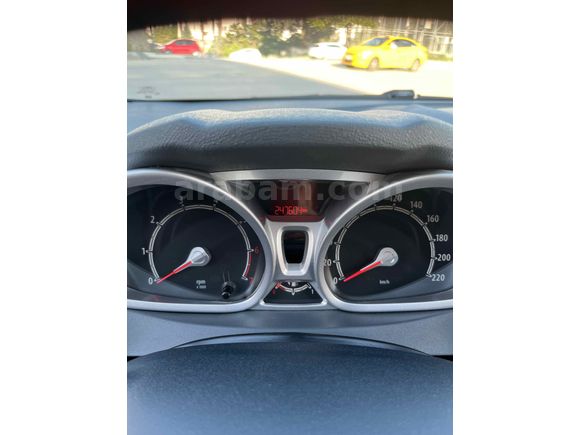 SON FİYAT !! Ford Fiesta 1.4 Titanium 2009 Model 