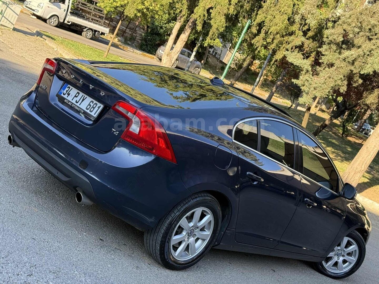Galeriden Volvo S60 1.6 T4 Premium 2011 Model İstanbul 158.000 km Lacivert 4