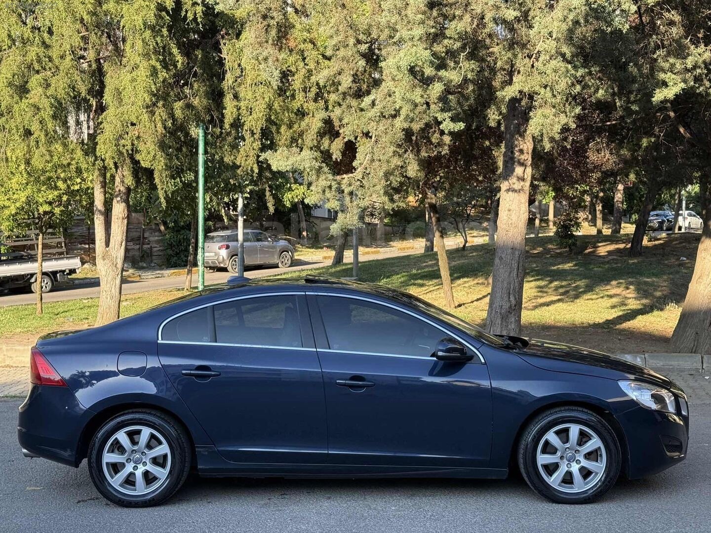 Galeriden Volvo S60 1.6 T4 Premium 2011 Model İstanbul 158.000 km Lacivert 5