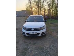 Trnin en uygunu Sahibinden Volkswagen Tiguan 1.4 TSI Fun&Function 2010 Model  273.000 km 
Beyaz