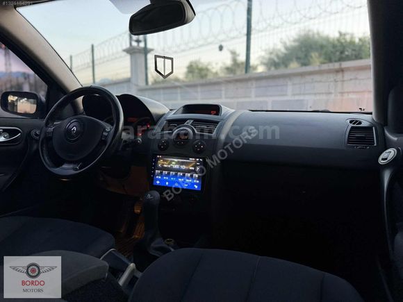 BORDO'DAN 2005 RENAULT MEGANE