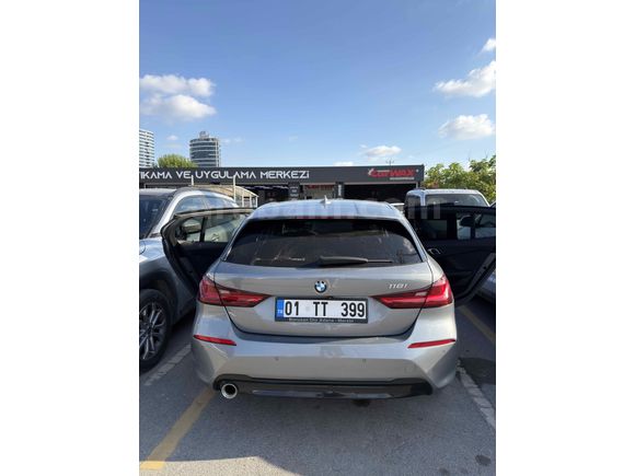 Sahibinden BMW 1 Serisi 118i Sport Line 2023 Model 