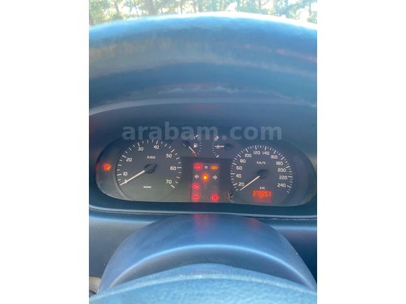 Sahibinden Renault Megane 1.6 RTE 2000 Model
